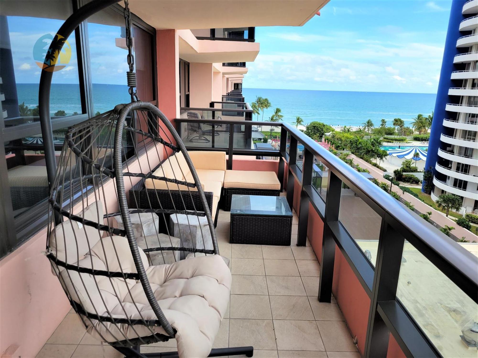 Deluxe Beach Resort - Hora Rentals Майами-Бич Экстерьер фото